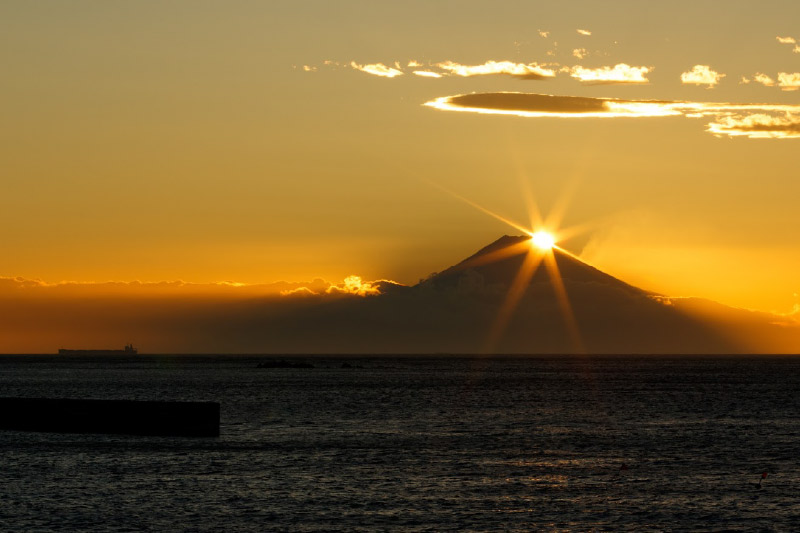 特集・南房総から見る神秘の絶景 ダイヤモンド富士完全ガイド<
