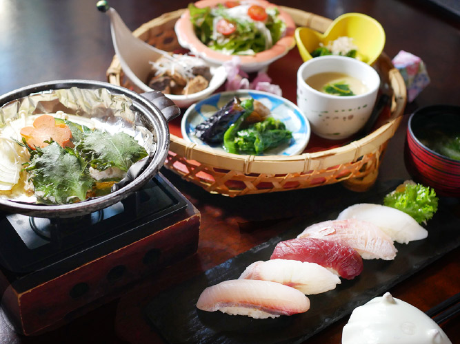 自社保有の定置網漁船から直送！美味しい日本酒も揃う寿司ダイニング